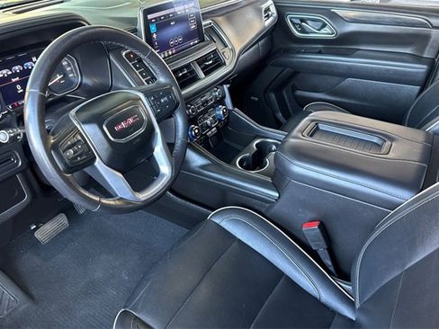 Used 2021 GMC Yukon SLT image 10