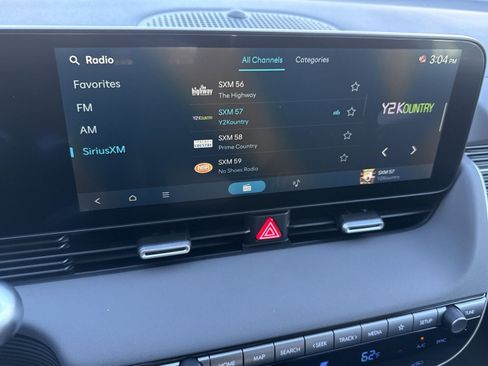 New 2025 Hyundai Ioniq 5 SEL image 18