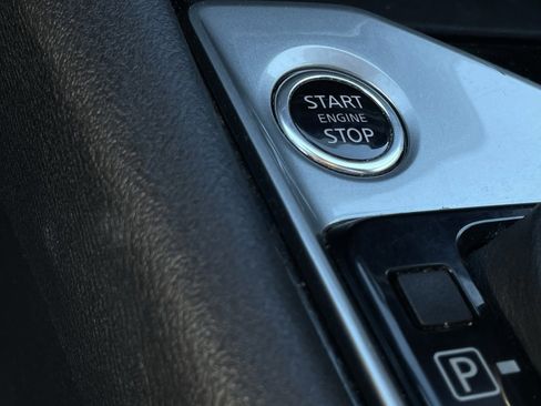 Used 2024 Nissan Altima 2.5 SV image 16