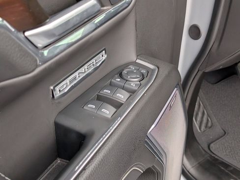 Used 2024 GMC Sierra 1500 Denali w/ Technology Package RWD image 16