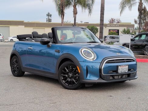 Used 2024 MINI Cooper Convertible image 2