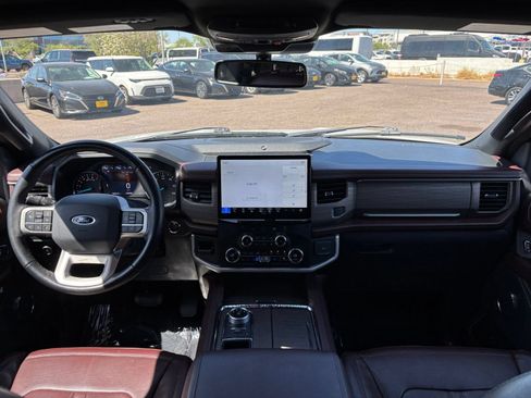 Used 2023 Ford Expedition Limited RWD image 38