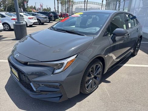 Certified 2026 Toyota Corolla SE AWD/4WD image 17