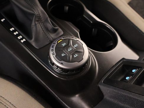 Used 2021 Ford Bronco Wildtrak image 9