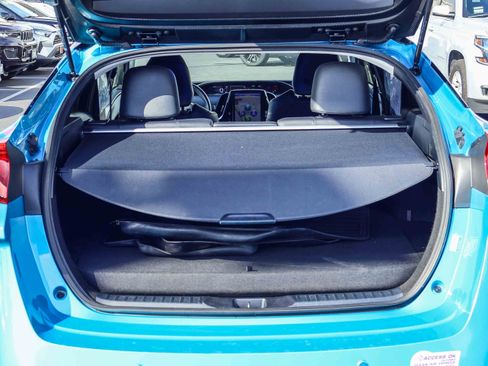 Used 2018 Toyota Prius Prime Advanced w/ Carpet Mat Package FWD image 15