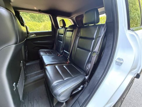 Used 2020 Jeep Grand Cherokee Limited AWD/4WD image 27