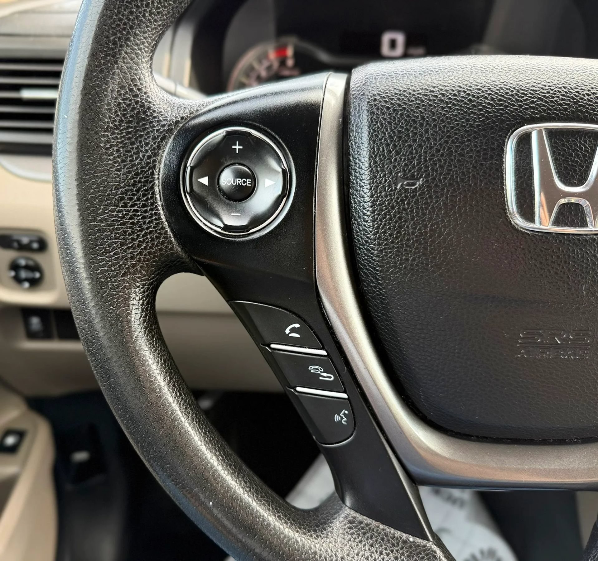 Used 2016 Honda Pilot LX image 12
