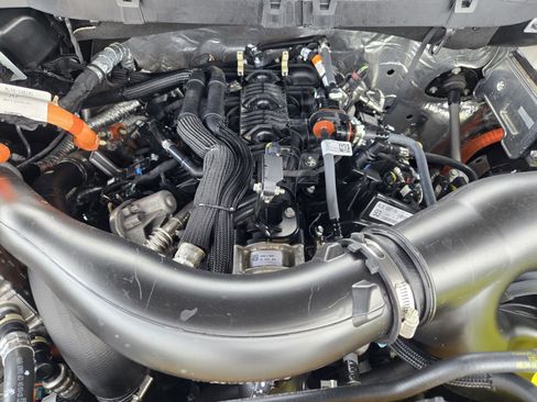 Used 2024 Ford F150 Platinum w/ Equipment Group 703A Plus image 29