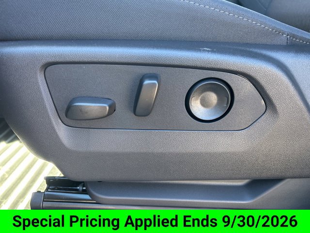 New 2026 Chevrolet Silverado 2500 Custom w/ Custom Value Package AWD/4WD image 17