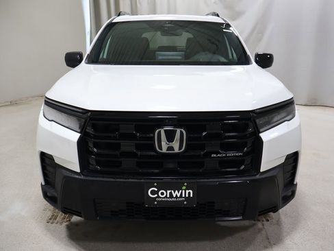 New 2026 Honda Pilot Black Edition image 2