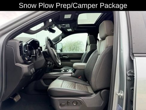 Used 2026 Chevrolet Silverado 2500 ZR2 w/ LPO, Dark Essentials Package AWD/4WD image 8