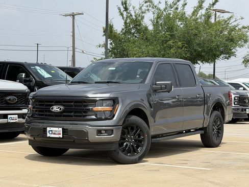 New 2026 Ford F150 XLT w/ Equipment Group 302A MID RWD image 31