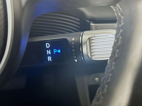 Used 2023 Hyundai Ioniq 5 SE image 25