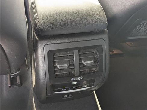 Certified 2023 BMW X3 M40i w/ Premium Package image 18