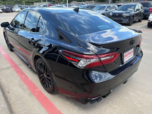 Used 2024 Toyota Camry XSE FWD image 8