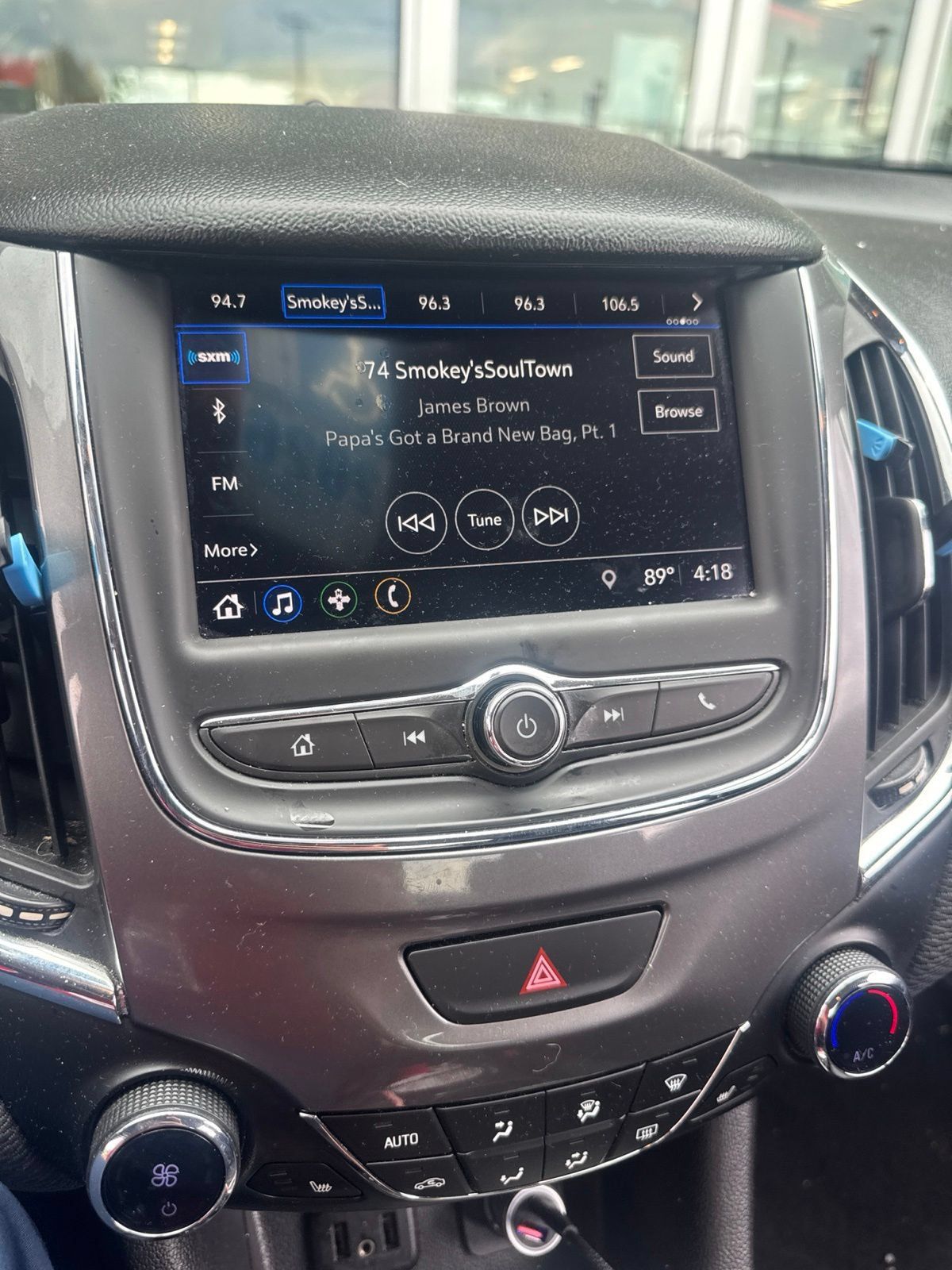 Used 2019 Chevrolet Cruze LT w/ LT Fleet Convenience Package FWD image 9