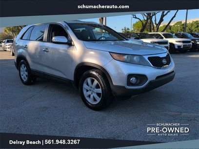 Used 2013 Kia Sorento LX w/ Convenience Pkg