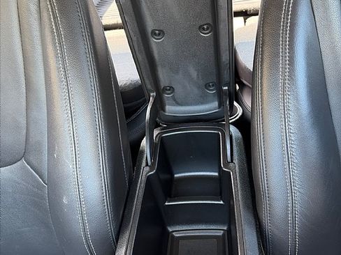 Used 2013 Chevrolet Volt Premium w/ Premium Trim Package FWD image 24