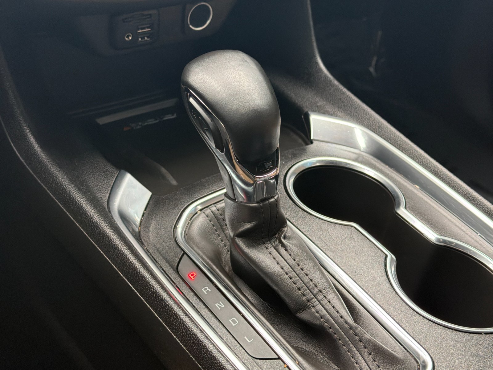 Used 2023 Chevrolet Traverse Premier FWD image 25