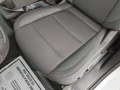 New 2025 Chevrolet Silverado 1500 LT image 4