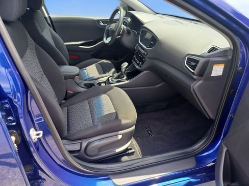 Used 2019 Hyundai Ioniq Plug-In Hybrid FWD image 20