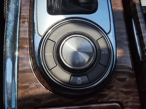 Used 2019 Nissan Armada SL w/ Premium Package RWD image 29