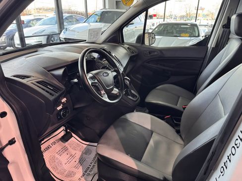 Used 2016 Ford Transit Connect XL image 9
