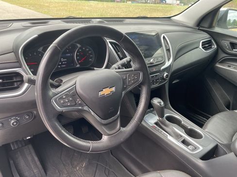 Used 2020 Chevrolet Equinox Premier w/ LPO, Floor Liner Package image 22