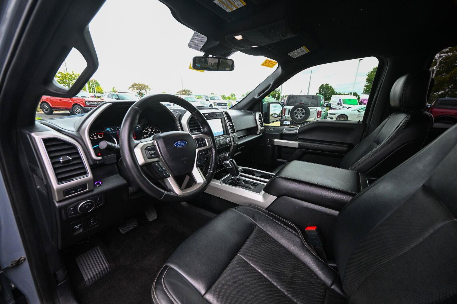 Used 2020 Ford F150 Lariat w/ Equipment Group 502A Luxury AWD/4WD image 17