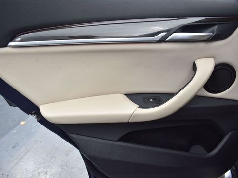 Used 2018 BMW X1 xDrive28i w/ Convenience Package image 23