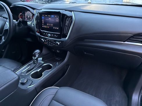 Used 2022 Chevrolet Traverse Premier w/ LPO, Blackout Package image 23