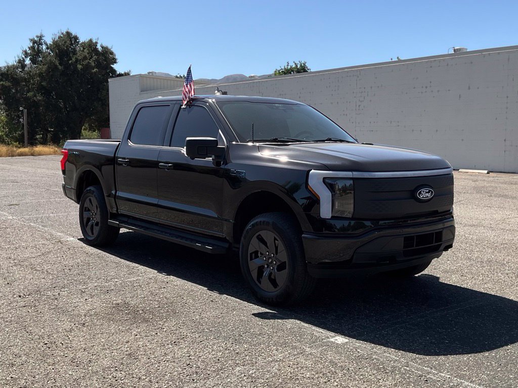 Certified 2025 Ford F150 Lightning Flash AWD/4WD image 8