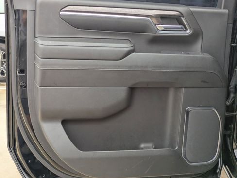 Used 2024 Chevrolet Silverado 2500 LTZ w/ LTZ Plus Package image 14