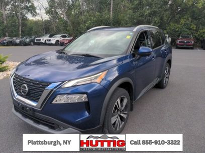 Used 2021 Nissan Rogue SL w/ Premium Package
