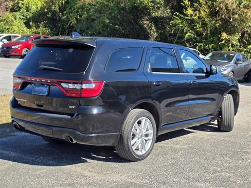 Used 2023 Dodge Durango GT image 6