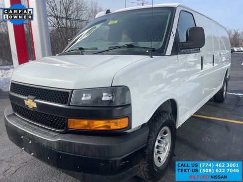 Used 2022 Chevrolet Express 3500 Work Van w/ Driver Convenience Package image 1