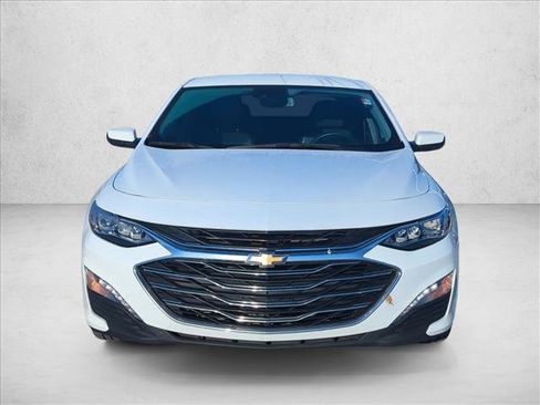Used 2023 Chevrolet Malibu LT w/ Driver Confidence Package image 2