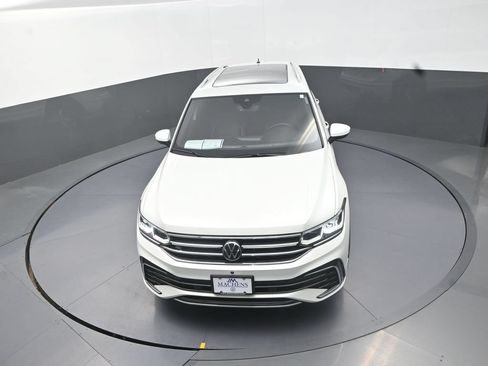 Used 2024 Volkswagen Tiguan SEL R-Line AWD/4WD image 14