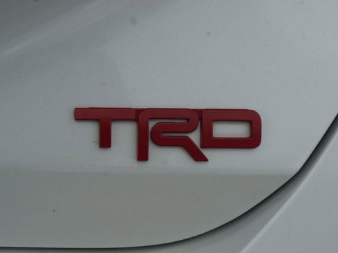 Used 2021 Toyota Avalon TRD FWD image 19