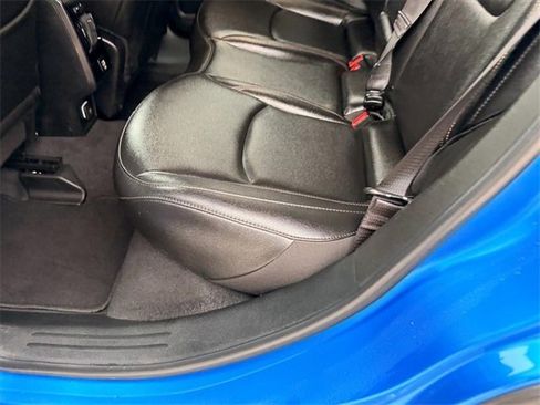 Used 2024 Jeep Compass Limited image 8