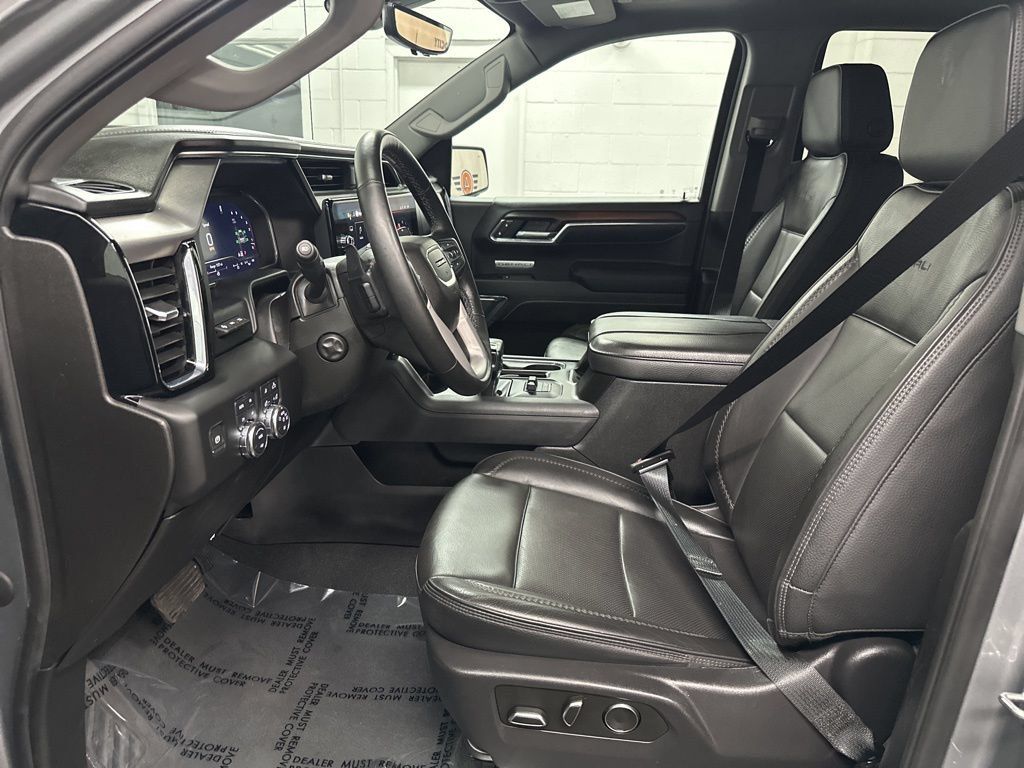 Used 2024 GMC Sierra 1500 Denali w/ Denali Reserve Package AWD/4WD image 19