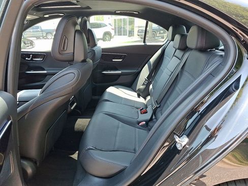 Used 2024 Mercedes-Benz C 300 4MATIC Sedan image 11