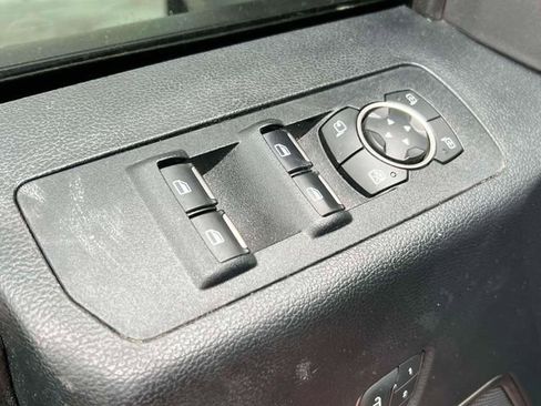 Used 2020 Ford F150 Raptor w/ Equipment Group 802A Luxury image 17