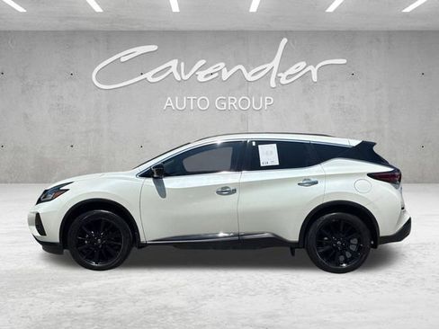 Used 2023 Nissan Murano SV w/ SV Midnight Edition Package FWD image 16