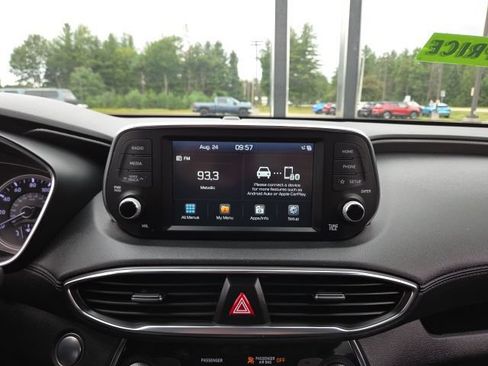 Used 2019 Hyundai Santa Fe AWD image 57