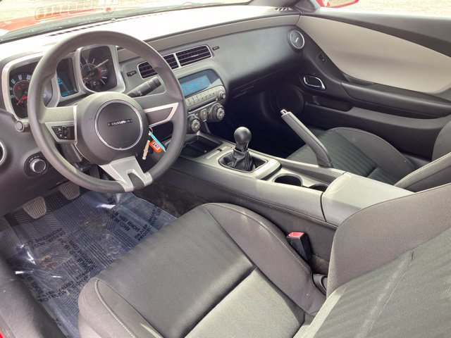 Used 2010 Chevrolet Camaro LS RWD image 28