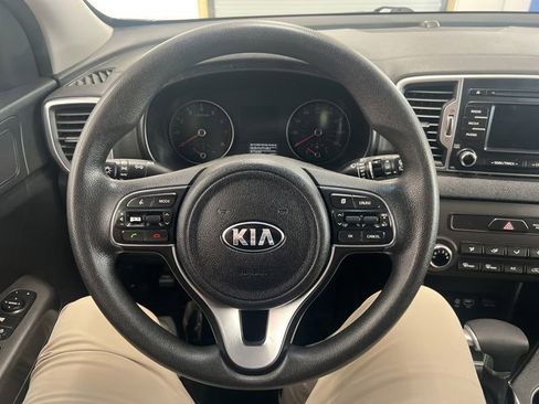 Used 2018 Kia Sportage LX FWD image 23