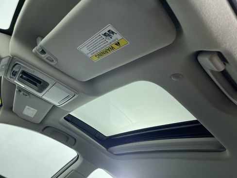 Used 2024 Honda Accord EX image 32