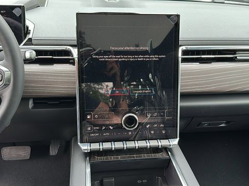 New 2025 GMC Sierra EV Denali image 17