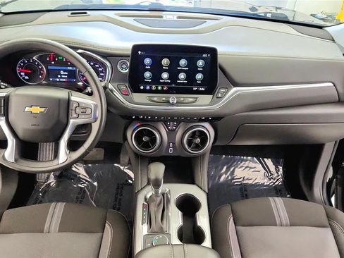 Used 2024 Chevrolet Blazer LT w/ Midnight/Sport Edition FWD image 26